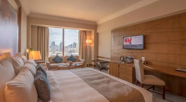 Двухместный номер Grand Deluxe Gulf Hotel Bahrain Convention and SPA