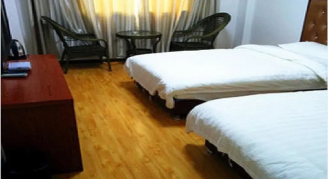 Hanzhong Liuba Tiancheng Hotel, Boek Hotel Hotels in Shaanxi met parkeren, Parkeren