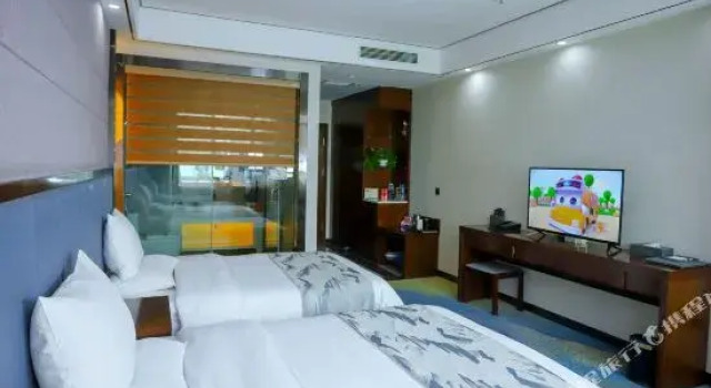 Holiday Inn Berman, Prenota Hotel Kuytun Xinjiang