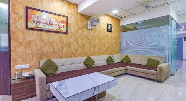 Fabhotel Acropole Inn, Rezerwuj Hotel Hotele w Gujarat ze śniadaniem, Śniadanie
