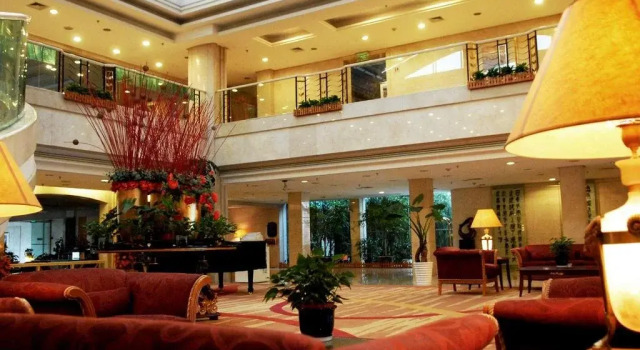 Sunny Holiday Resort, Prenota Resort Huzhou Zhejiang