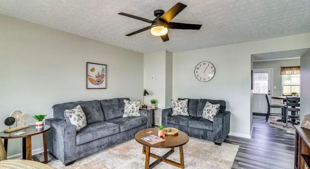 Inviting Bowling Green Escape w/ Smart Tvs!, Rezerwuj Hotel Bowling Green 
