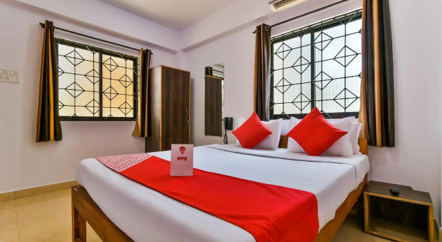 Номер Deluxe OYO Flagship 12884 Neelratna Guest House