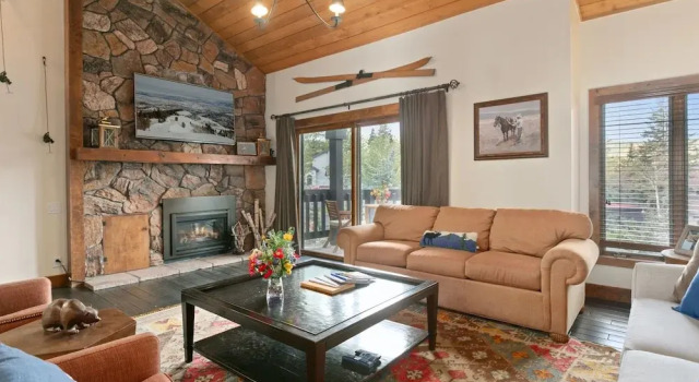 Номер Standard Ridgepoint - Three Bedroom Condo with Spa #128 by Deer Valley Resort