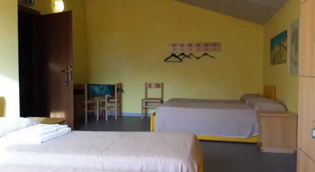 Ristorante Garni Al Sert, Buchen Sie Hotel Verceia Veltlin