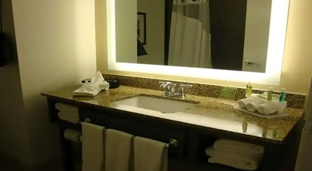 Номер Superior Hampton Inn Mebane