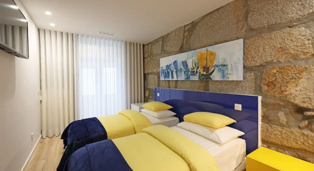 FLH Porto Downtown GuestHouse, Rezervovat Hotel Hotely v Porto se snídaní, Snídaně