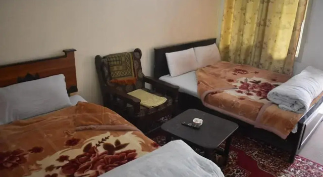 Трёхместный номер Standard Jamal Hotel