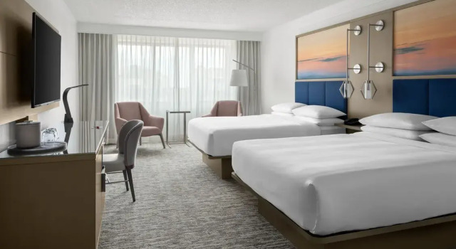 Четырёхместный номер Standard West Palm Beach Marriott