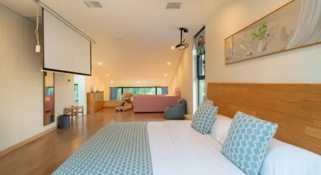 Люкс Yuelanshan Zijin Holiday Homestay (Zhangjiajie National Forest Park Branch)