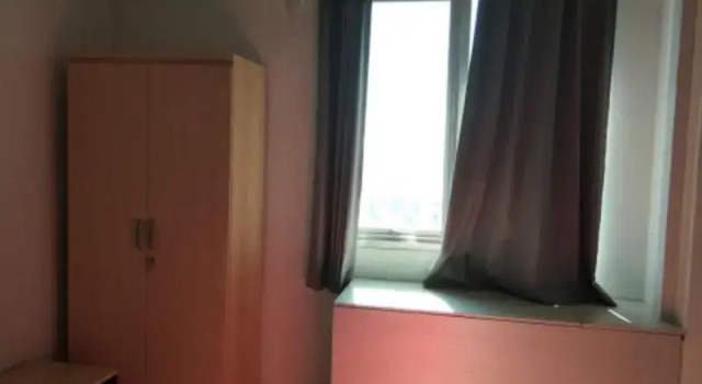 Standard room Menara Rungkut Bizz Square By Deddy
