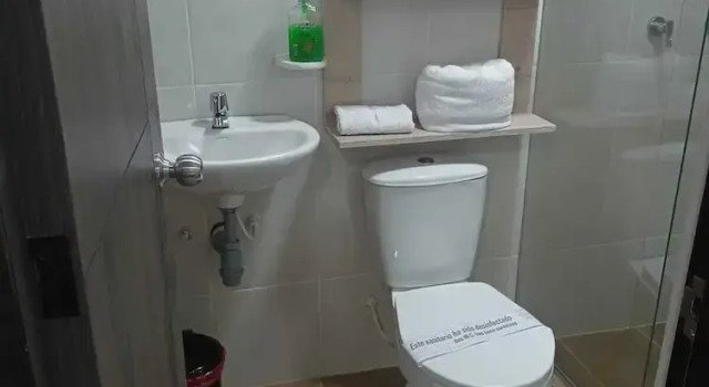 Standard triple famille chambre Hotel Monarka