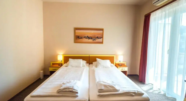 Двухместный номер Standard Beach Hotel
