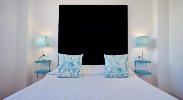Denia Deluxe Beach & City