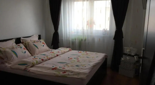 Apartament 3 camere în Mangalia.