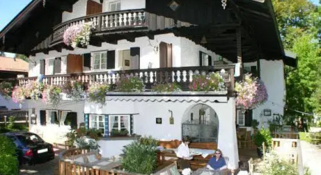 Gasthaus Kögl, Varaa Hotelli Hotellit Baijeri pysäköinnillä, Pysäköinti