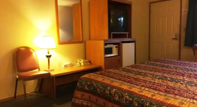Номер Standard Milwaukie Inn Portland South