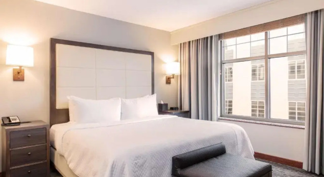 Suite CopperLeaf Boutique Hotel & Spa; BW Premier Collection