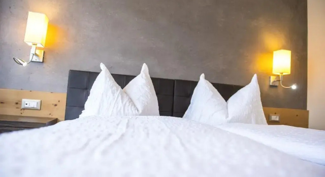 Hotel Zum Tiroler Adler, Забронировать Отель Тироло Texel Group National Park