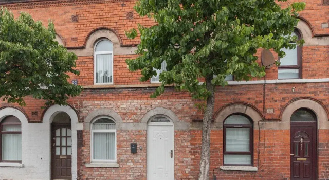Kingston Serviced Accommodation, Забронировать Отель Отели Белфаста с парковкой, рядом с St Mary's University College, Парковка
