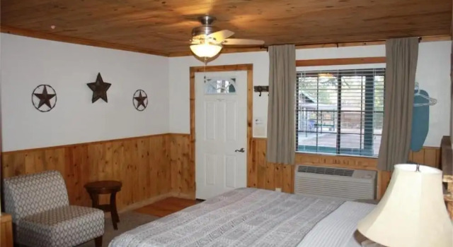 Студия Standard Lumbermens Village