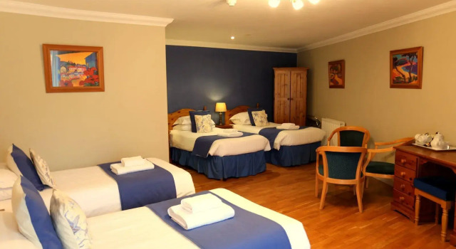 Четырёхместный номер Standard Brathay Lodge