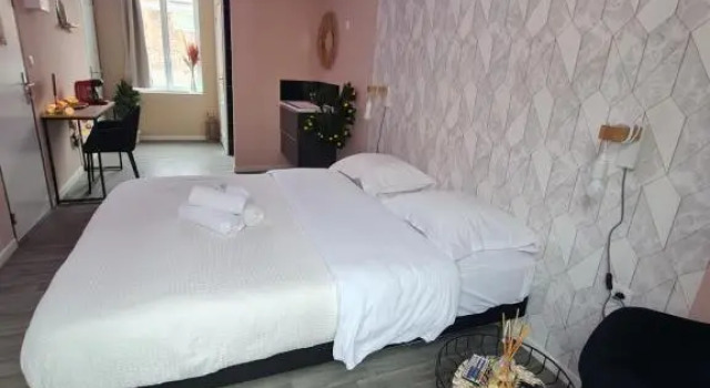 NG SuiteHome 121Grand Rue 2, Varaa Huoneisto Roubaix Picardy