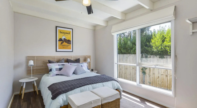 Blairgowrie Bella - light filled home with great deck, Book Hotel  
