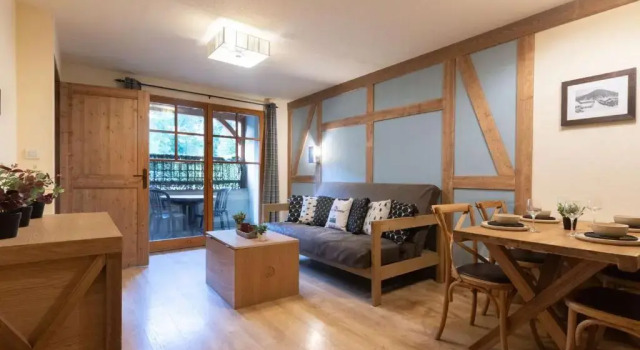 Appartement Saint-Lary-Soulan, 2 pièces, 6 personnes - FR-1-296-400, Забронировать Апартаменты/квартира Отели в центре Сен-Лари-Сулан, в центре, Парковка