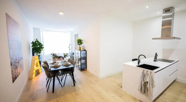 Апартаменты Admiringly 1 Bedroom Serviced Apartment 56m2 -NB306A-