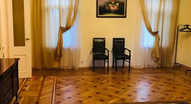 Коттедж с 4 комнатами House on Darsaliya 14