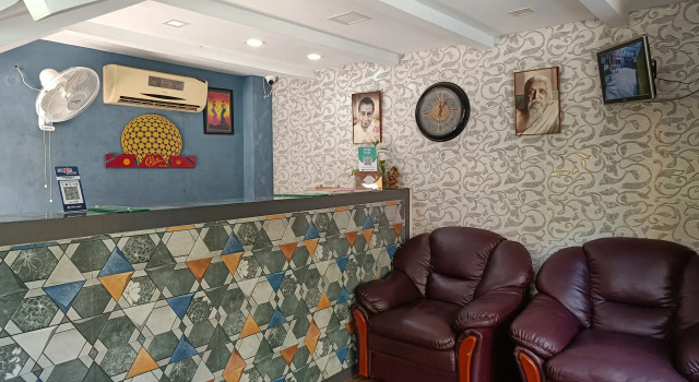 Poppys Olive de villa, Забронировать Вилла Отели штата Тамилнада с бассейном, Бассейн