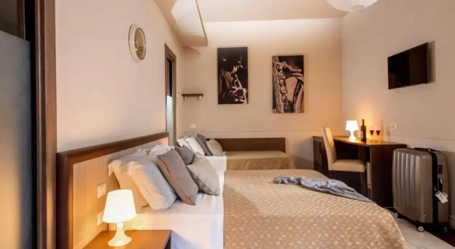 Standard- femdobbelt værelse Corso Grand Suite