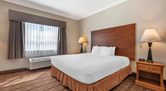 Двухместный люкс Best Western Club House Inn & Suites