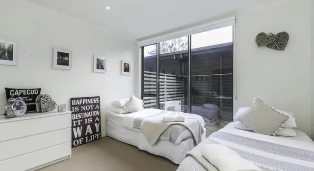 3 Bedroom Condo - 6 Driftwood Place, Book Apartment Torquay 