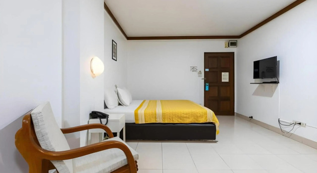 Collection O Howard Square Boutique Hotel