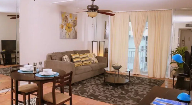 Oasis Guest Apartments - South Beach, Varaa Huoneisto Hotellit Miami Beach uima-altaalla, Uima-allas