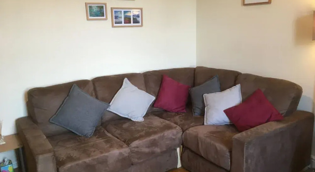 Perfectly Located 2-bed Apartment in Inverness
