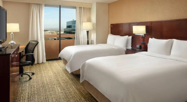 Номер Standard San Diego Marriott La Jolla