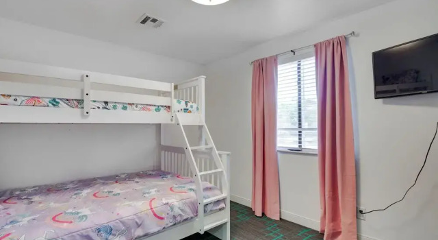 Pet-friendly Page Home w/ Hot Tub, Near Hiking, Varaa Hotelli Page 