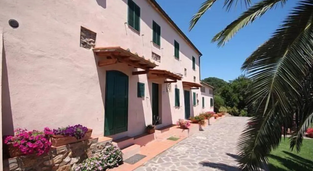 Residence della Luna, Reserva ahora Hotel Hoteles en Porto Azzurro con piscina, Piscina