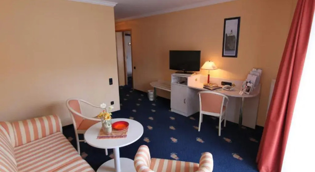 Апартаменты Hotel & Restaurant Hanse Kogge