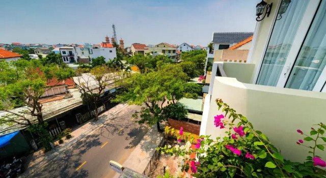 Семейный номер Standard Hoi An Merrily De Art Hotel