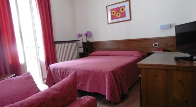 Albergo Delle Alpi, Забронировать Отель Фрабоза-Соттана Мондоле-Ски