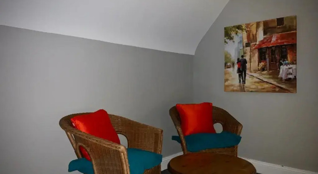 Cottage 33 Old Killarney Village Killarney V93K66X 4 King Beds Sleeps 8 Sharing, Book Vacation Home Hotels in Kerry with Parking, Parking