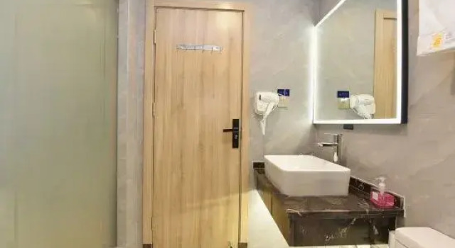 Люкс Business Super 8 Hotel (Hefei Shushan Industrial Park Zhenxing Road Subway Station)