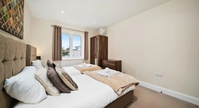 London Heathrow Living Serviced Apartments - Apt 9, Varaa Huoneisto Asunnot kohteessa Merseyside, Huoneisto