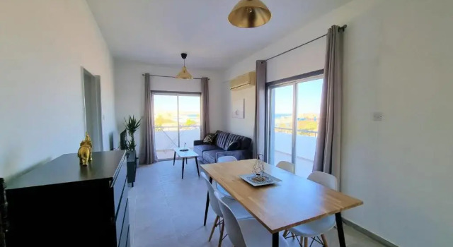 Apartment with 360° balcony and Direct Sea and Harbour View!, Book Apartment Larnaka Larnaca Region