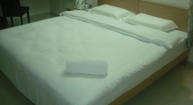 Номер Executive KNY Service Apartment