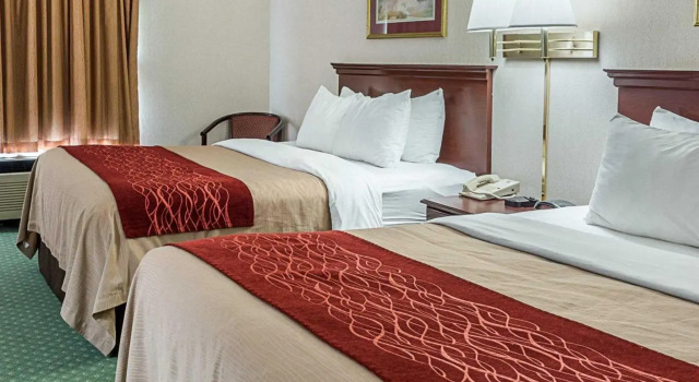 Четырёхместный номер Standard Holiday Inn Express - Gloucester by IHG